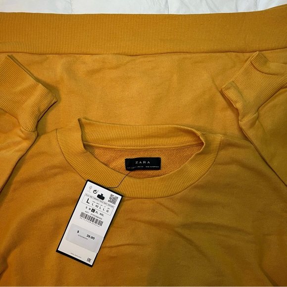 Mustard yellow oversized crewneck sweater - Picture 3 of 3